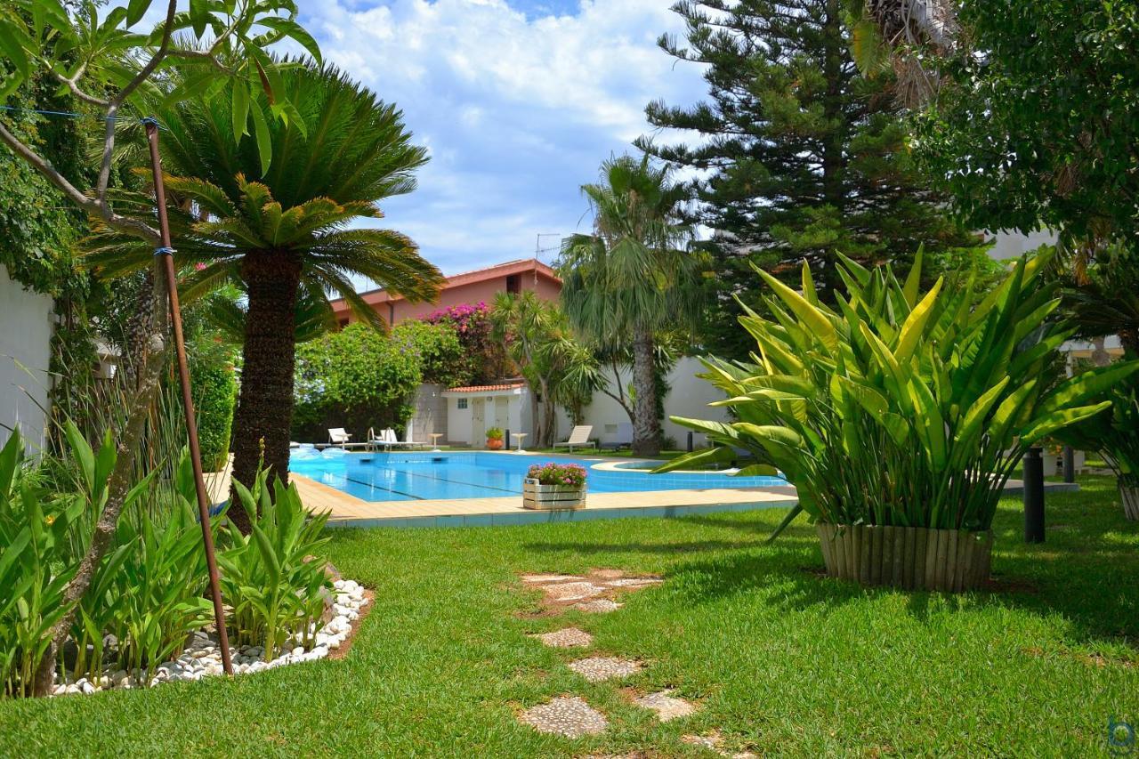 B&B Mondello Resort Buitenkant foto